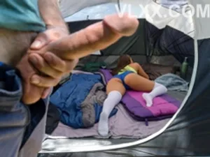 Bà xã hờ hửng, anh Chồng yêu được cô em dâu chăm sóc